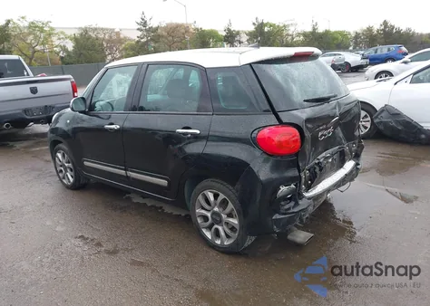 2017 Fiat 500L Lounge z USA, uszkodzony, nr VIN ZFBCFACH4HZ039378